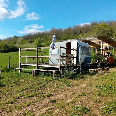 Varzy Campingfiz מראה חיצוני תמונה